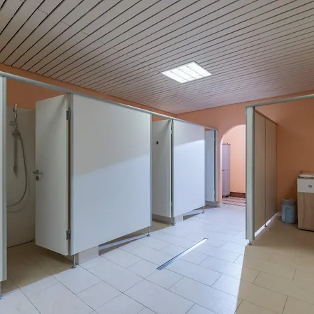 Ferienwohnanlage B 3 Mit Hallenbad Und Sauna *