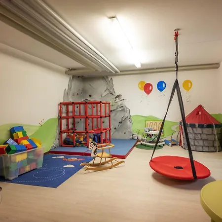 Ferienwohnanlage B 3 Mit Hallenbad Und Sauna *