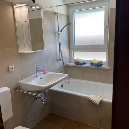 Ferienwohnanlage B 3 Mit Hallenbad Und Sauna