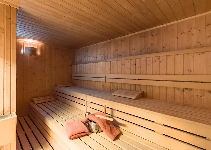 Ferienwohnanlage B 3 Mit Hallenbad Und Sauna